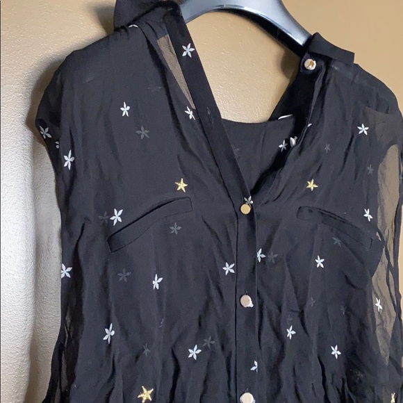 High Low Gold Star Sheer Tank Blouse - Picture 2 of 5